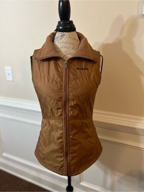 Columbia Women's Brown Quilted, Fleece Insulated Vest